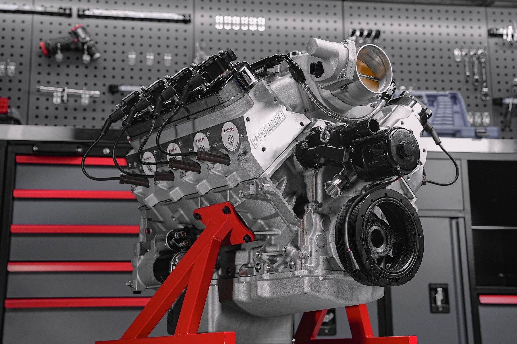 LS engine manufacturing visual